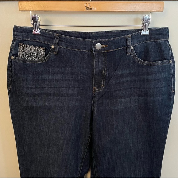 NWOT Christopher & Banks Embellished Straight Leg Jeans Size 12 - Picture 3 of 13